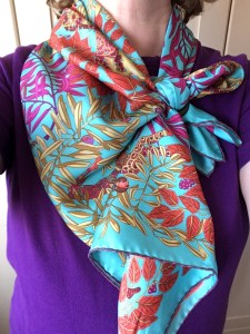 La Promenade de Platon - Hermès - in a waterfall knot